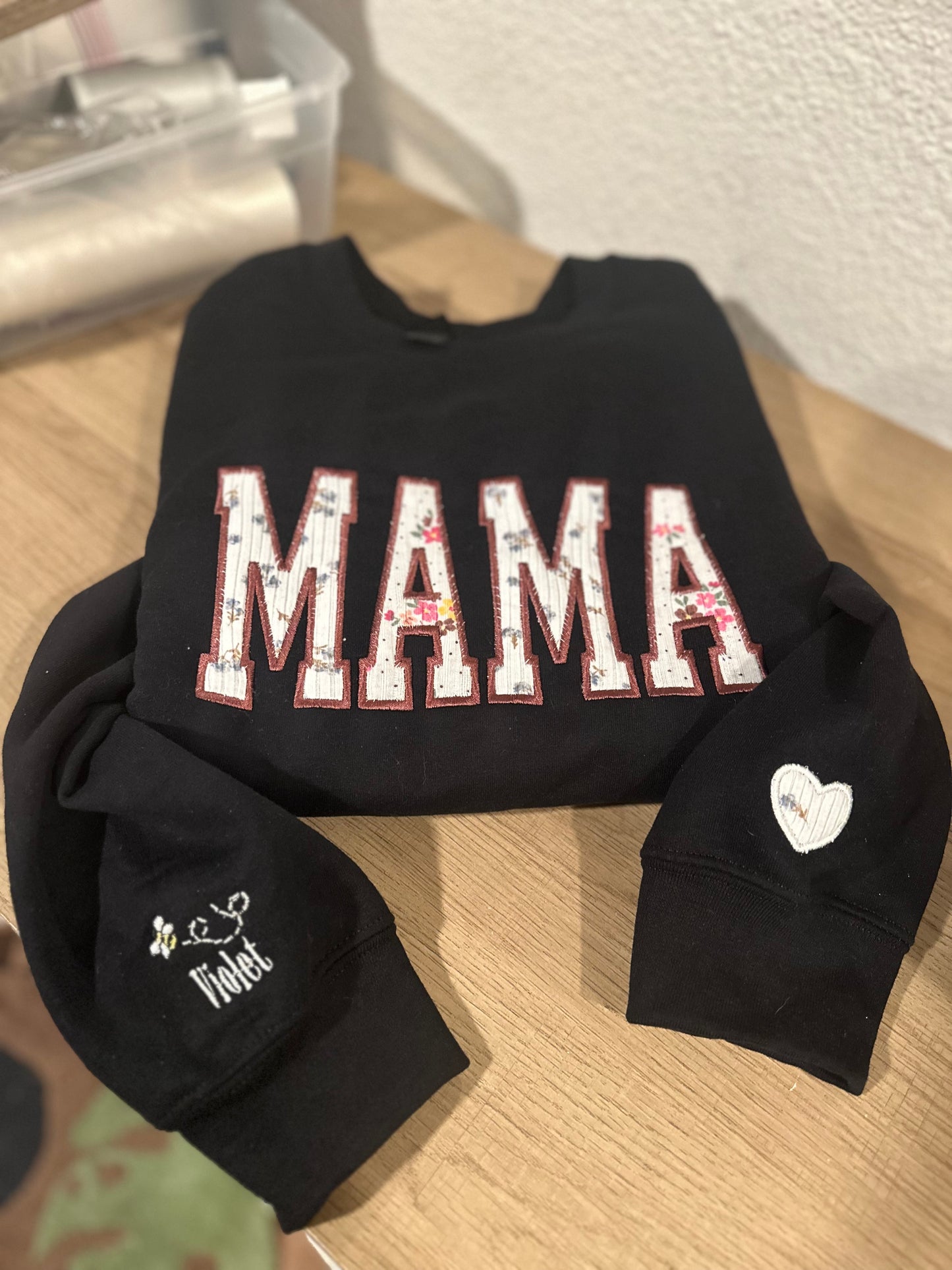 Custom embroidery appliqué crewnecks