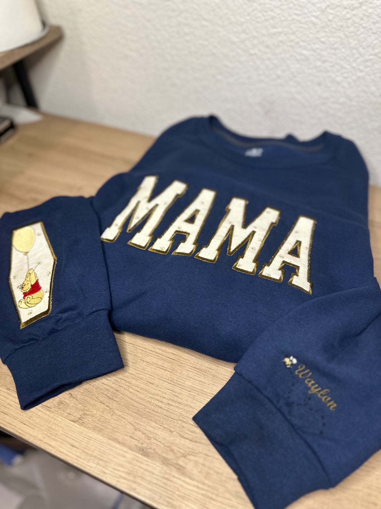 Custom embroidery appliqué crewnecks