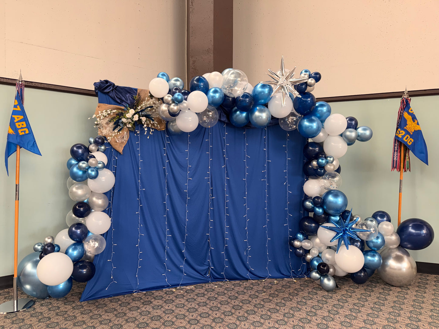 CUSTOM BALLON ARCH DECOR