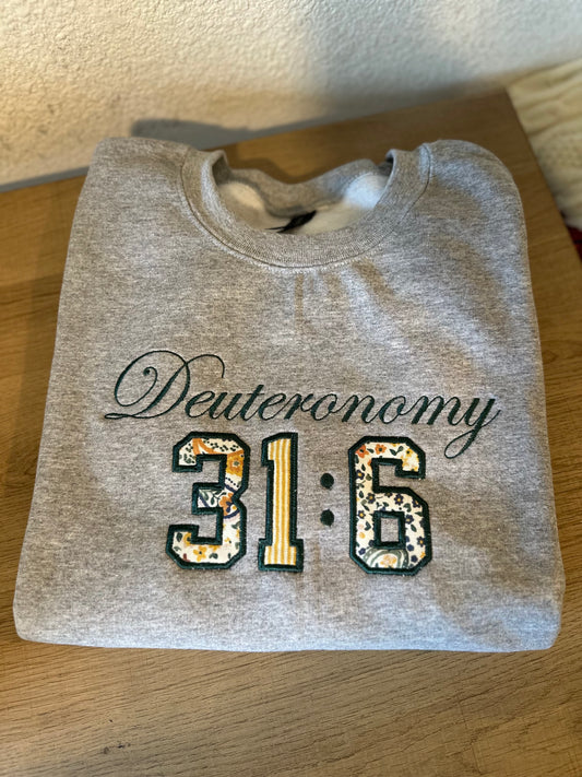 Custom embroidery appliqué crewnecks