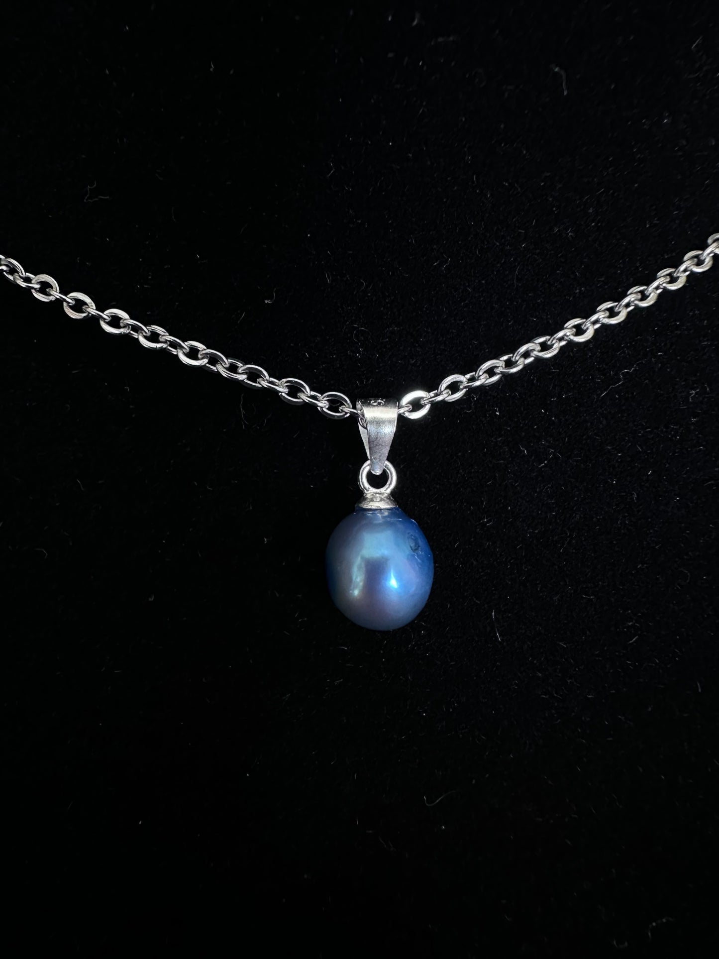 Oil Slick Periwinkle - 8mm Freshwater Pearl Drop